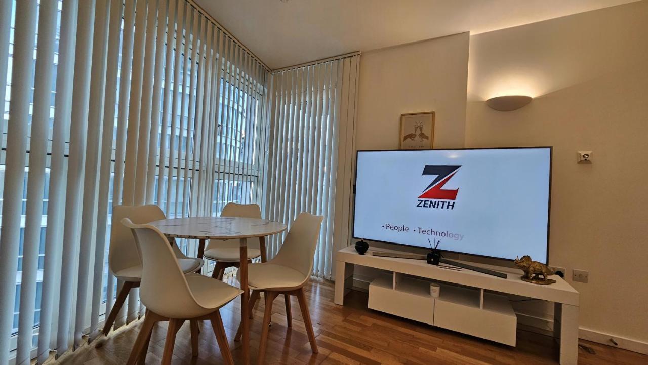 Luxury Apartment In Canary Wharf London Exteriör bild