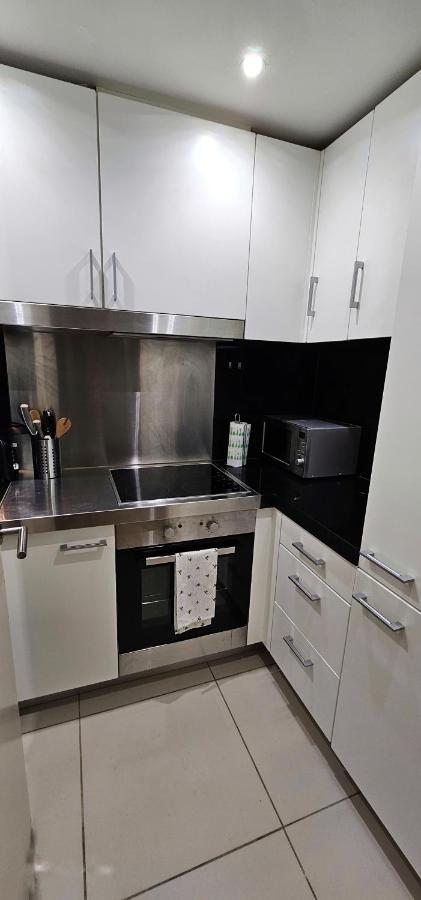 Luxury Apartment In Canary Wharf London Exteriör bild