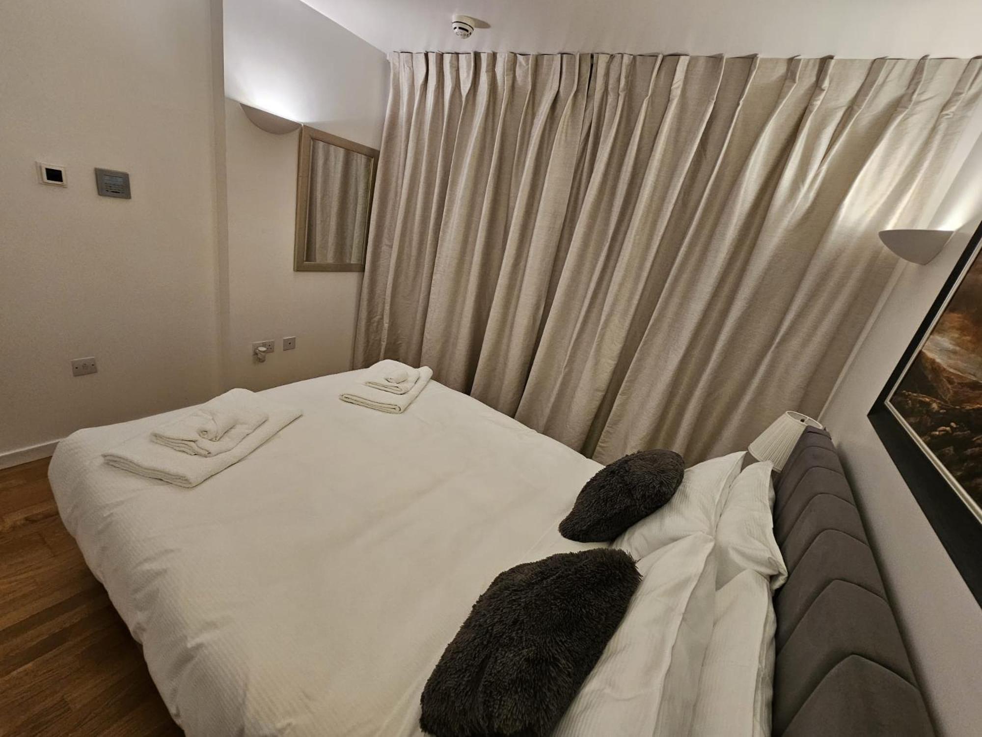 Luxury Apartment In Canary Wharf London Exteriör bild